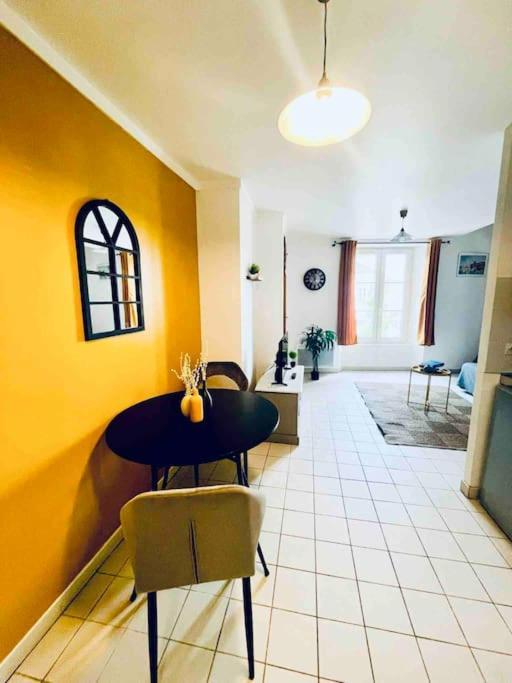 The King Duplex In The Enter Of Fontainebleau Apartman Szoba fotó